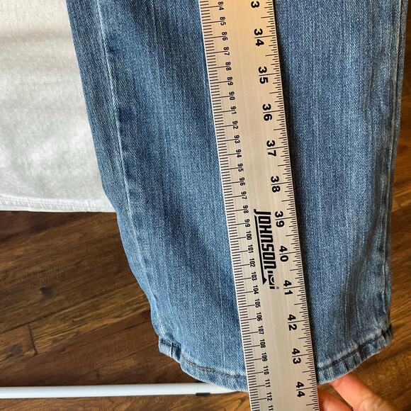 Lee Women Jeans size 16 Long Relaxed Straight Leg High Rise At The Waist Stretch - Picture 3 of 11